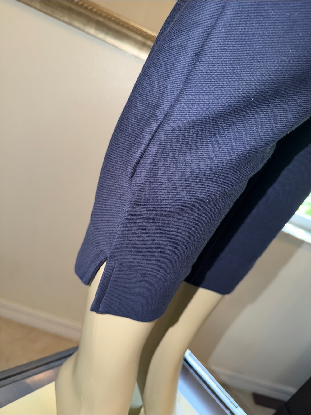 Michael Kors Pull On Navy Crop/Ankle Stretch Knit Pants Size Large - Picture 4 of 10